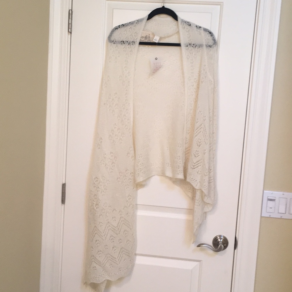 Anthropologie delicate knit open cardi/shawl